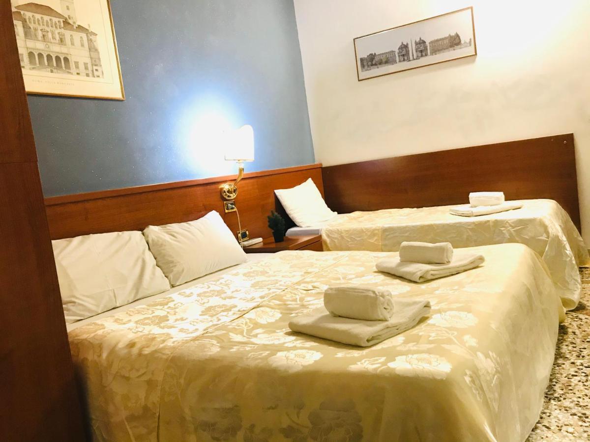 Holiday Rome Termini Otel Dış mekan fotoğraf