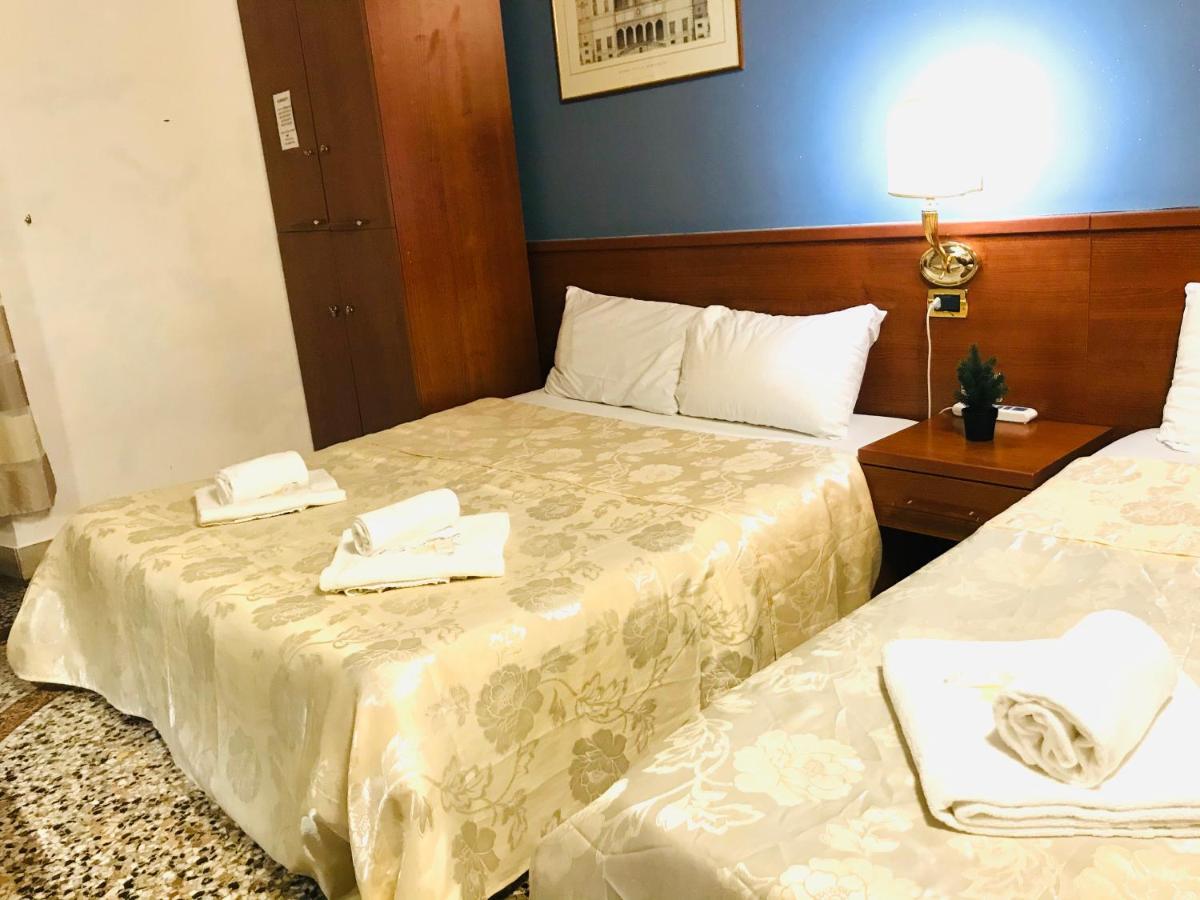 Holiday Rome Termini Otel Dış mekan fotoğraf